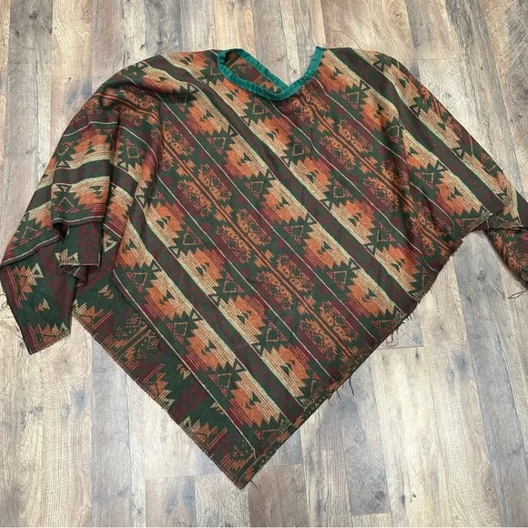 VTG | SOUTHWEST AZTEC PONCHO - Picture 1 of 3